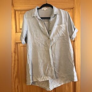 Button up shirt with tie back